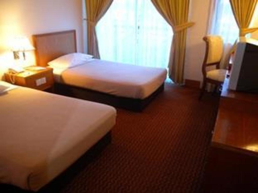 Putra Brasmana Hotel Kuala Perlis Exterior foto